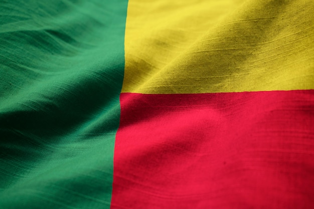 Photo gros plan, de, froissé, bénin, drapeau, bénin, drapeau, souffler, dans, vent