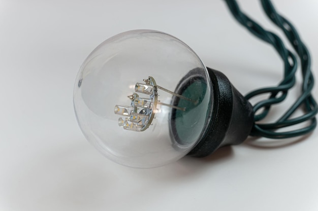 Gros plan de la lampe de guirlande vintage de noël