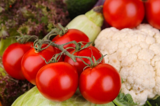 Gros plan de légumes sains