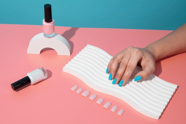 Gros plan sur le nail art beauté