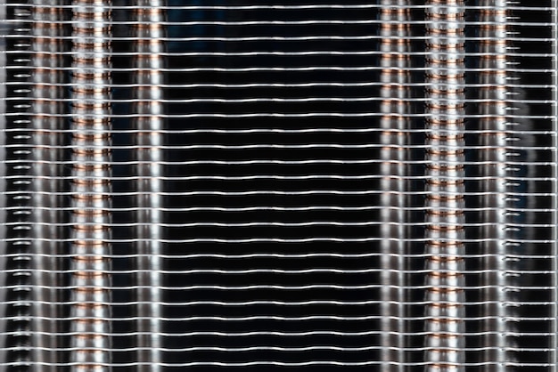Gros plan de radiateur de chaleur abstrait Évier tour moderne avec caloducs à l'intérieur gros plan macro avec mise au point sélective