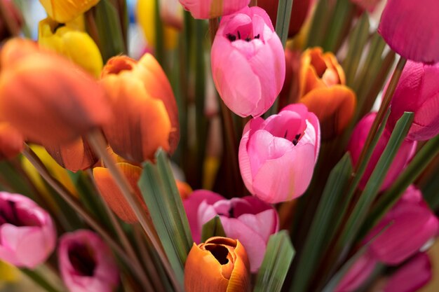 Photo un gros plan des tulipes roses