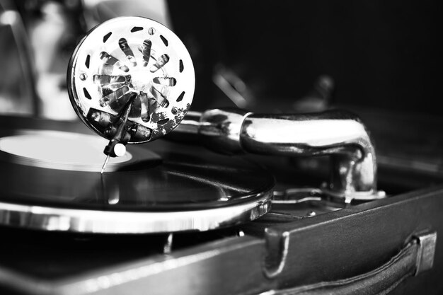 Gros plan de vieux gramophone