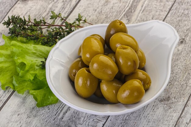 Grosses olives vertes