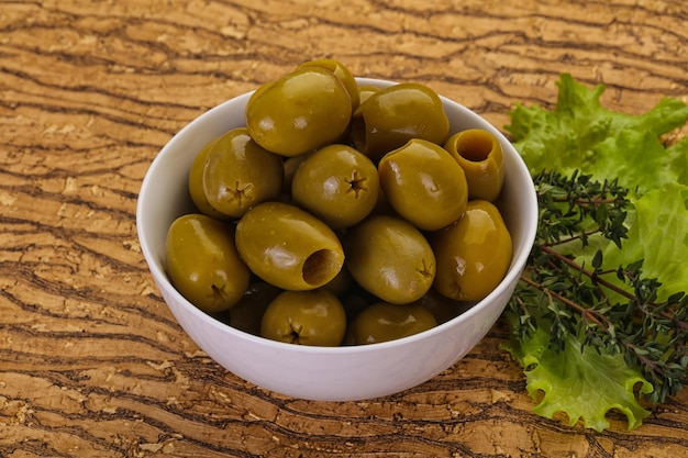 Grosses olives vertes