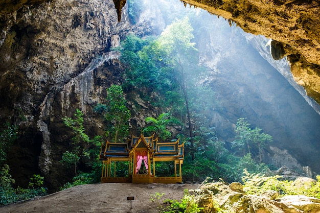 Grotte Phraya Nakhon