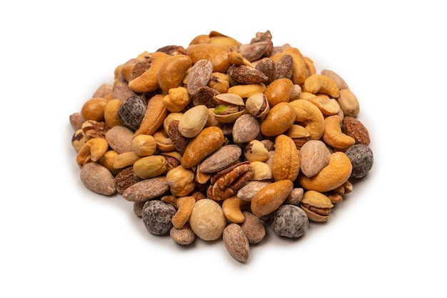 Un groupe d'amandes pistaches noix noix de cajou macadamia