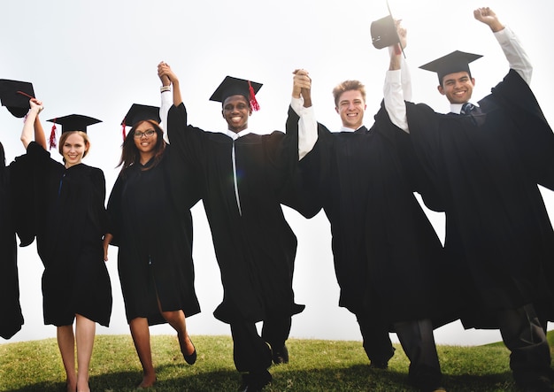 Groupe d&#39;étudiants diplômés divers