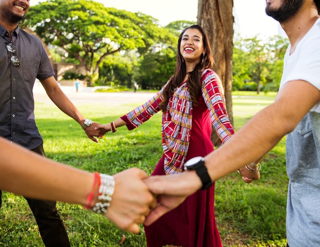 Groupe d&#39;Indiens au parc