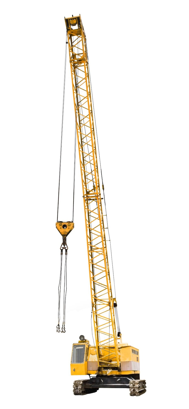 Photo grue sur chenilles jaune construction isolé