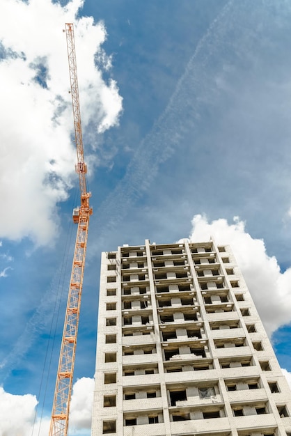 Grues de grande hauteur sur chantier