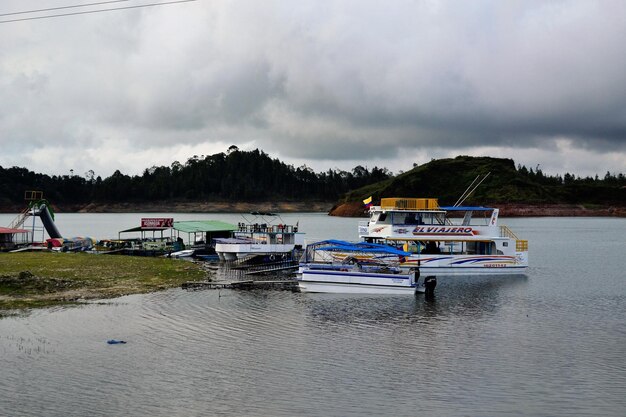 Photo guatapé antioquia