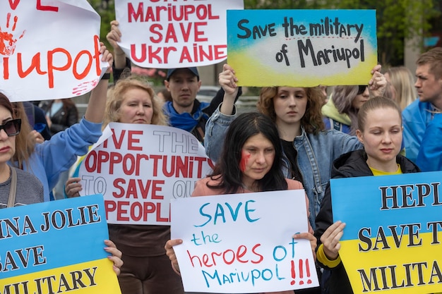 Guerre en Ukraine Rassemblement sur la place de l'Indépendance à Kiev