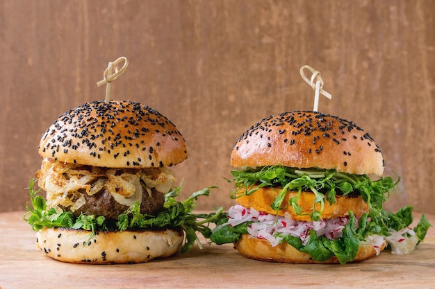 Hamburgers à la viande et aux légumes