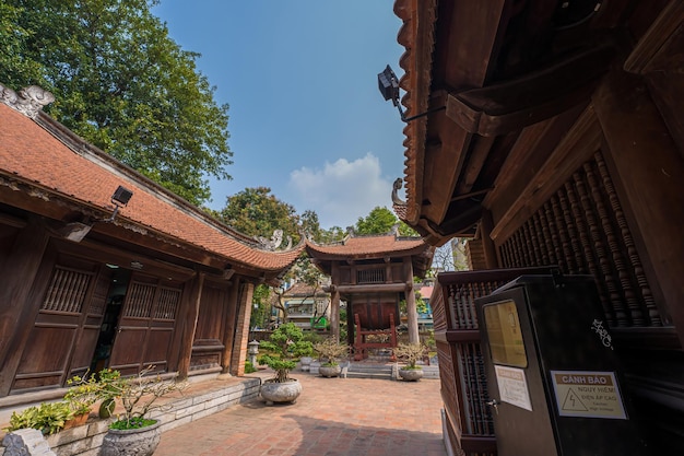 HanoiVietnam Novembre 12017 Le Temple de la Littérature appelle également le nom Van Mieu Quoc Tu Giam, il est également connu sous le nom de premier Temple de Confucius et ancienne université de Hanoi