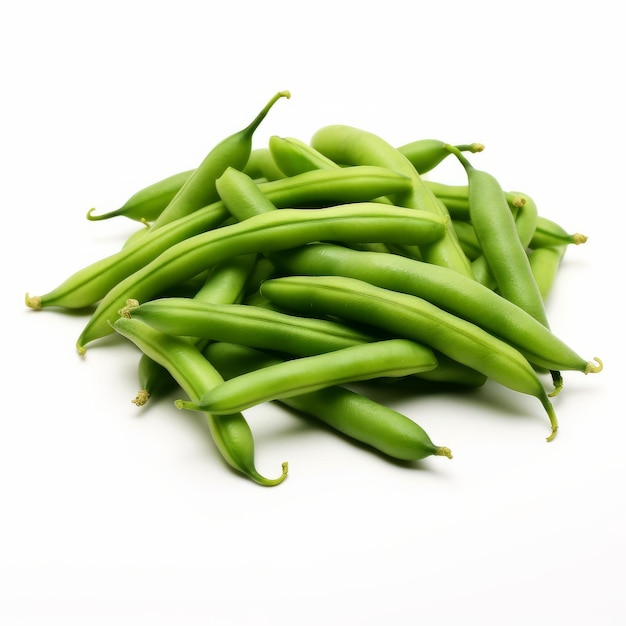 Haricots verts frais isolés sur fond blanc Alimentation saine