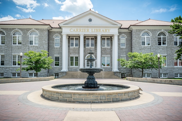 Photo harrisonburg virginia états-unis james madison university carrier library