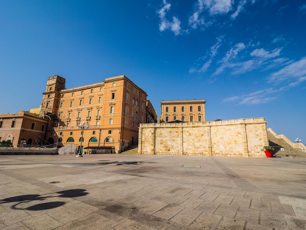 HDR Casteddu signifiant quartier du château à Cagliari