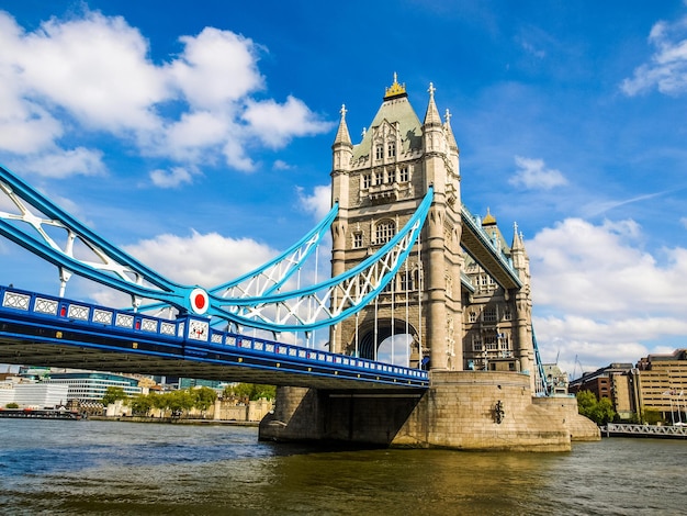 HDR Tower Bridge Londres