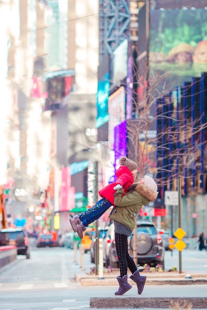 Heureuse Mère Et Petite Fille à Manhattan, New York, états-unis.