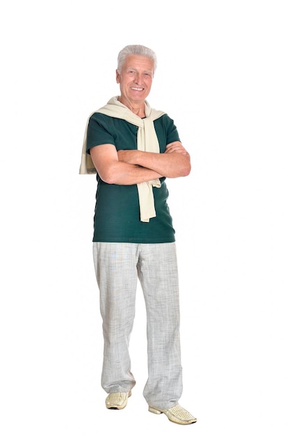 Heureux homme senior en chemise