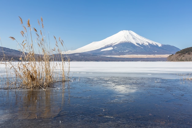 Hiver Mont Fuji Yamanaka Lake