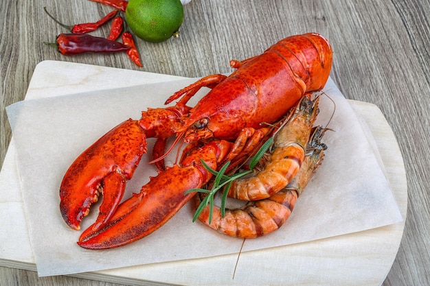 Homard et crevettes