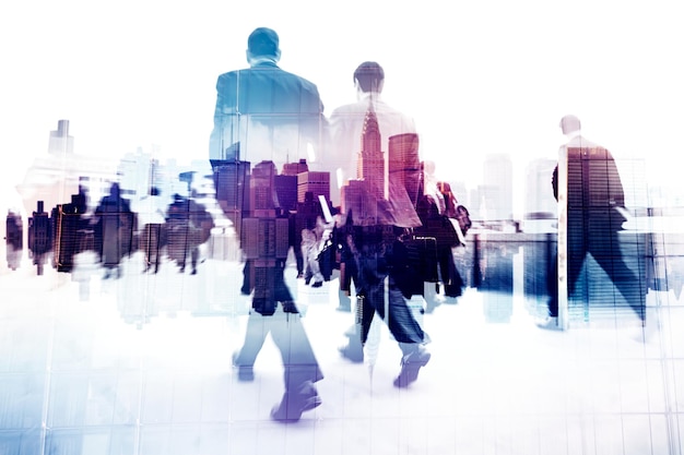 Homme d'affaires qui marche à la frontière png fond transparent
