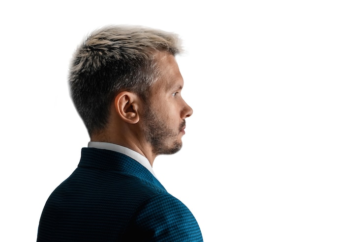 Photo homme d'affaires sérieux dans un portrait de gros plan de costume d'affaires