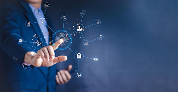 L'homme d'affaires de la technologie Ai montre un graphique virtuel Connexion Internet mondiale Chattez avec l'intelligence artificielle de l'IA à l'aide de l'invite de commande pour générer quelque chose Transformation de la technologie futuriste