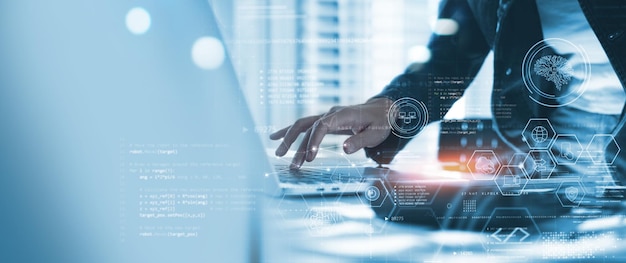 Homme d'affaires touchant la boussole de navigation virtuelle et définissant la direction du marketing analysant le graphique de croissance de l'entreprise sur le réseau mondial concept de récupération et de développement de solutions commerciales