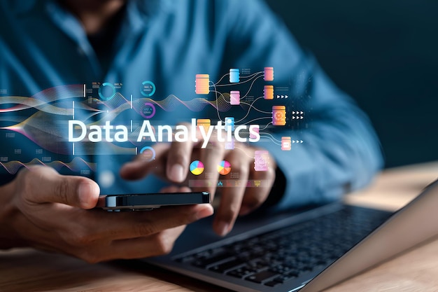 Homme d'affaires utilisant la technologie de l'IA pour l'analyse des données L'intelligence artificielle génère un robot de technologie futuriste dans un système en ligne L'entreprise à l'avenir pour investir et développer le concept d'entreprise