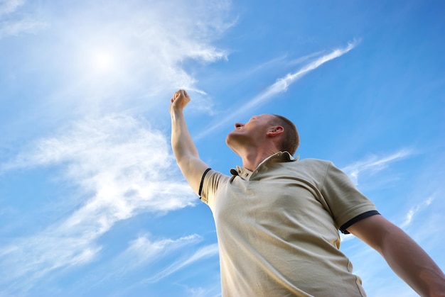 Homme au soleil Scène conceptuelle