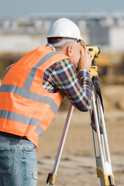 Photo l'homme au travail