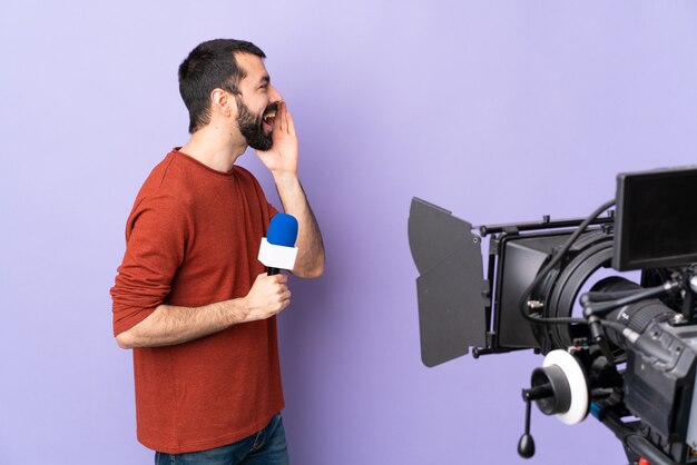 Homme Avec Barbe Sur Fond Isolé