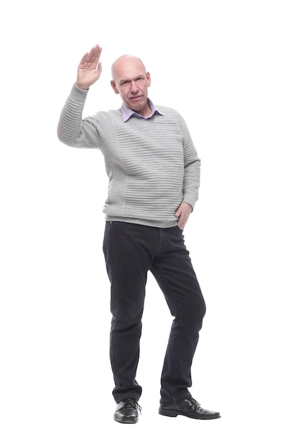 Homme charismatique dans un pull blanc isolé sur un blanc