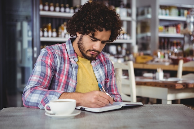 Homme, Écriture, journal