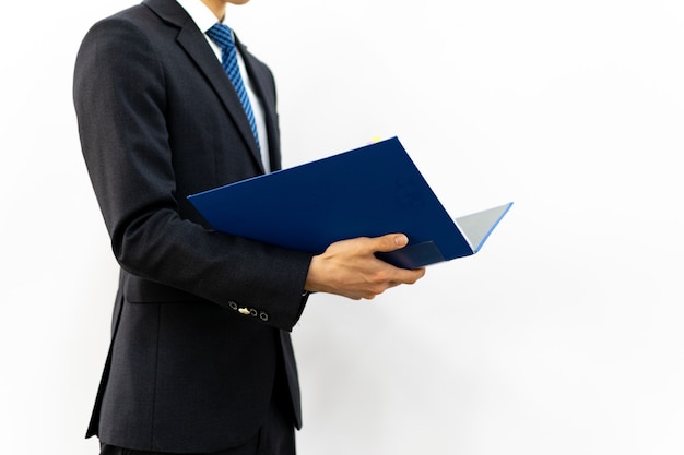 Un homme professionnel en costume