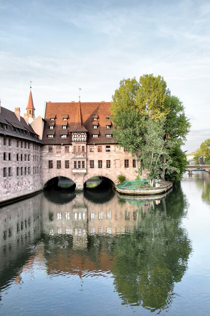 Photo l'hôpital du saint-esprit à nuremberg, allemagne