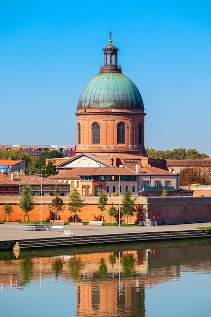 Photo hôpital saint joseph chapelle toulouse