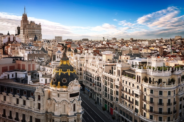 Photo horizon de madrid par jour