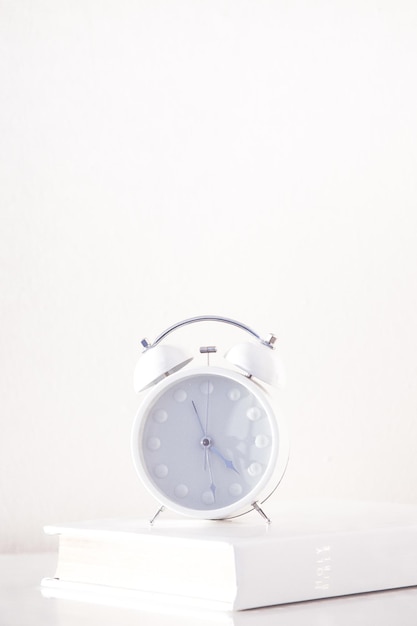 Photo horloge blanc