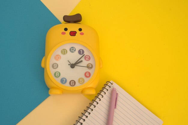 horloge pour enfants couleur