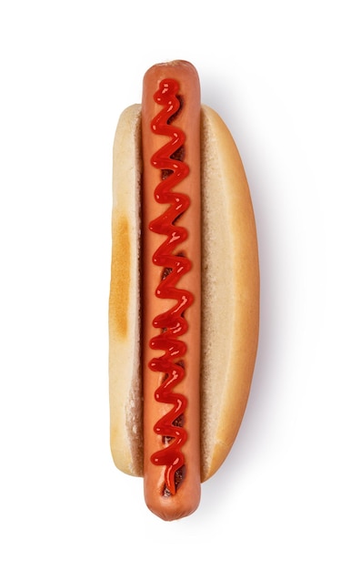 Hot dog avec du ketchup sur blanc