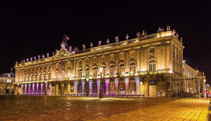 Photo l'hôtel de ville également connu sous le nom de palais de stanislas à nancy, en france