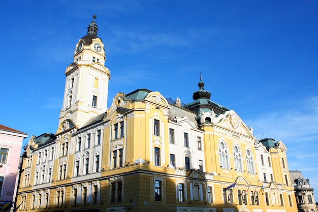 Hôtel de ville de Pecs en Hongrie Ville de Pecs dans le comté de Baranya