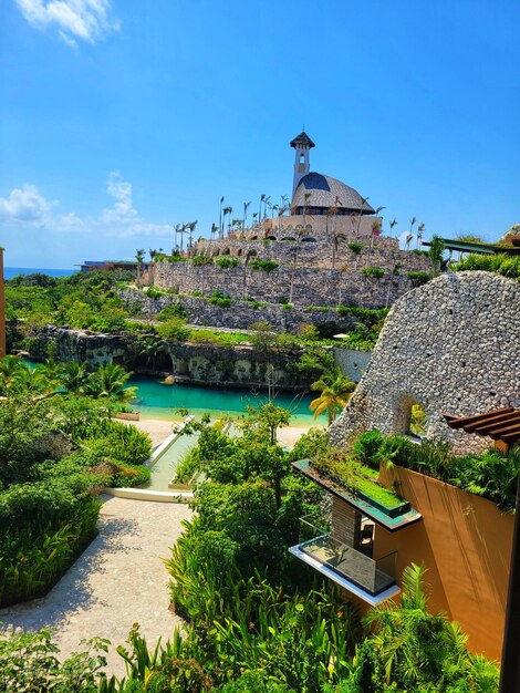 Photo l'hôtel xcaret est un hôtel d'art.