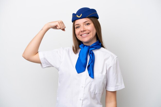 Hôtesse de l'air femme lituanienne avion isolé sur fond blanc faisant un geste fort