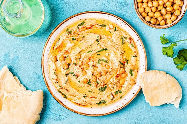 Houmous, trempette aux pois chiches, aux épices.