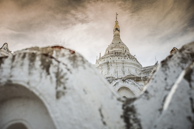 Photo hsinbyume pagode, mingun, gros plan